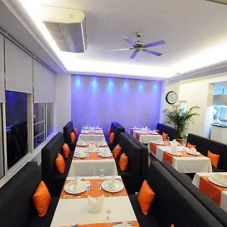 Hotel apartamentowy Blue Palace 3*
