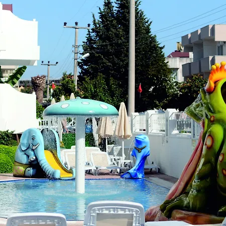 Apart-hotel Blue Palace 3*