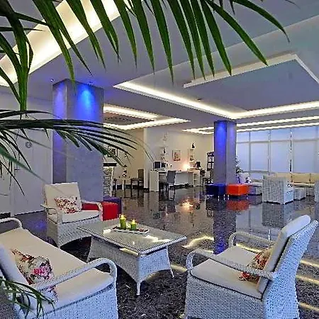 Apartahotel Blue Palace 3*