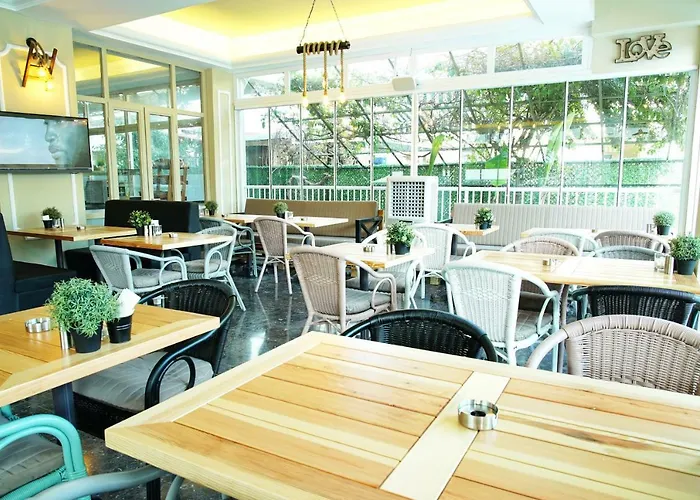 公寓式酒店 蓝色宫殿公寓式酒店